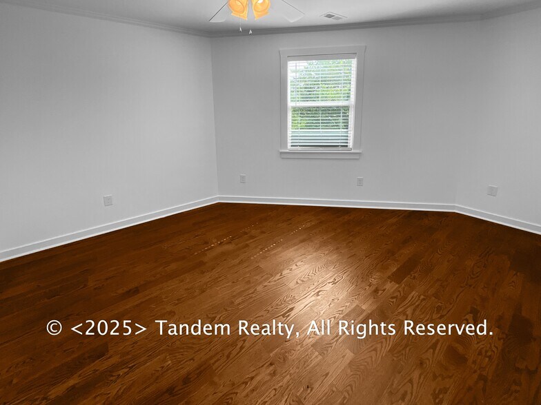 Building Photo - 2710 Sharondale Ct