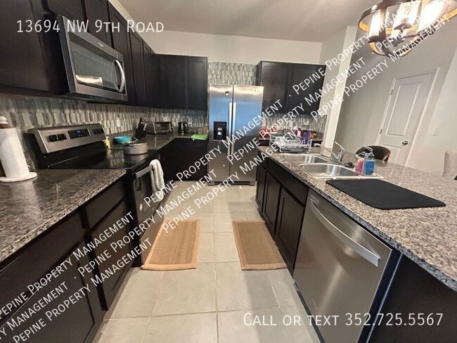 Building Photo - 13694 NW 9th Rd