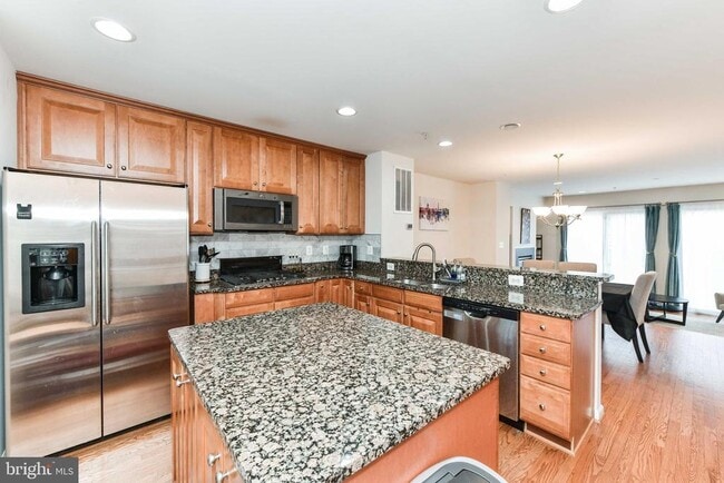 Building Photo - 3125 Blue Barn Way