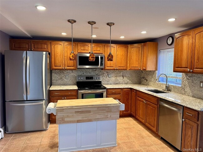 Building Photo - 5 Forge Gate Dr