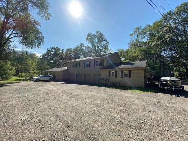 Building Photo - 260 W Unadilla St