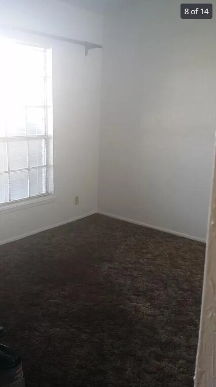 Building Photo - 2200 Cleopatra Pl NE