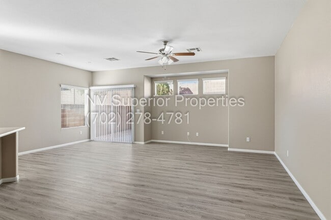 Building Photo - NW!! Single Story!! New Luxury Vinal Plank flooring!! New Carpet Bedrooms 2 & 3!!! New Interter P...