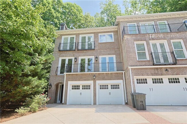 Building Photo - 1296 Lenox Park Blvd NE