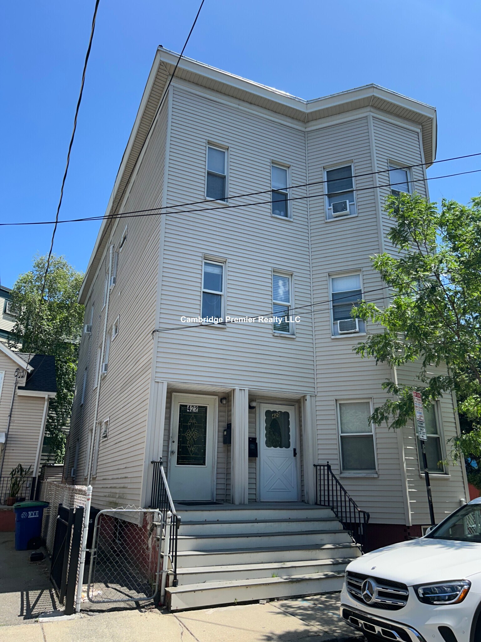 Building Photo - 420 Norfolk St