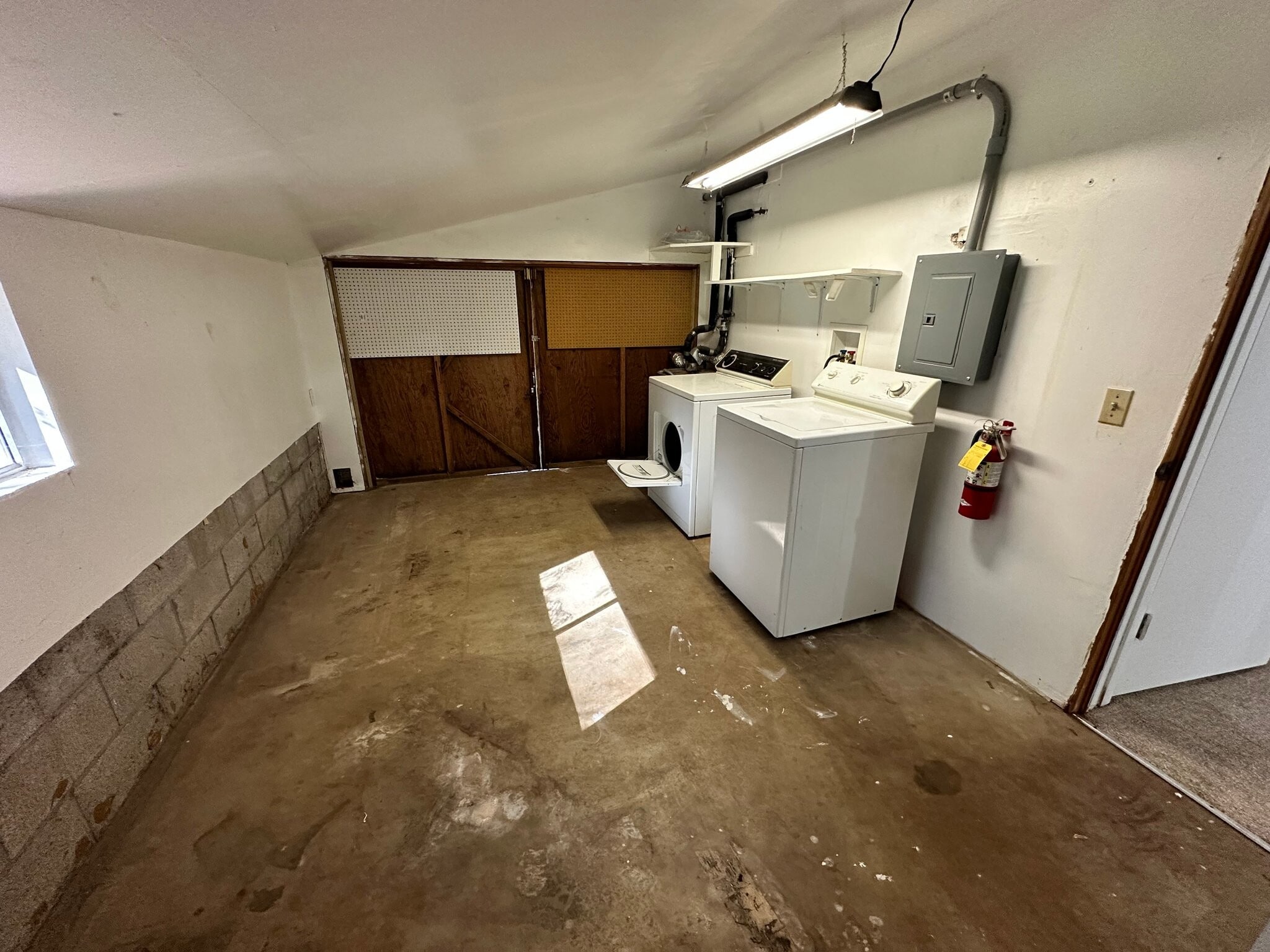 Building Photo - 15240 Dayton Hupp Mill Rd