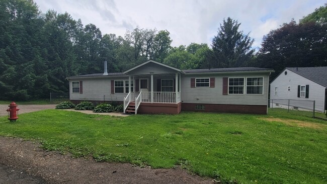 Primary Photo - 1634 Hilda St
