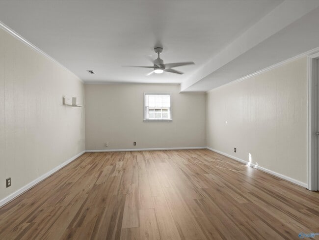 Building Photo - 826 Eldorado Ave SE