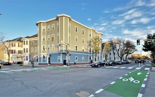 Building Photo - 288 Prospect St