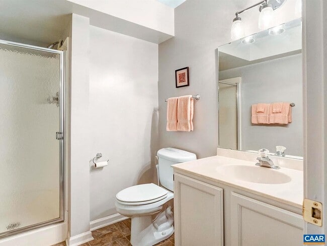Building Photo - 1303 Branchlands Dr