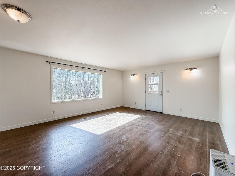 Building Photo - 8747 S Twilight Dr