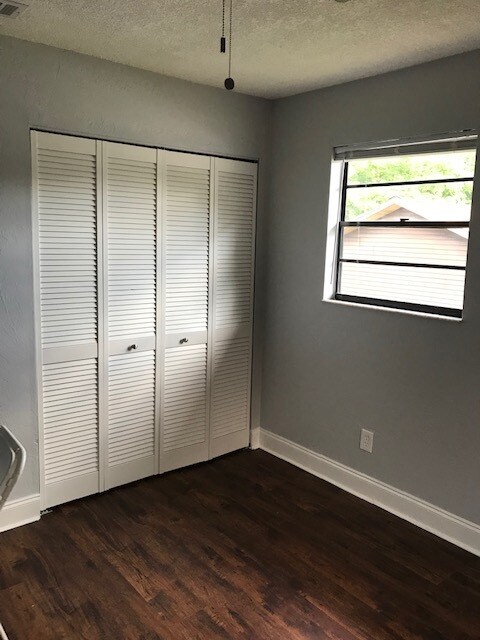 Building Photo - 1595 Megan Bay Cir