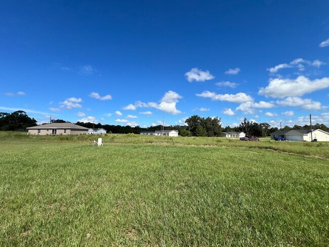 Building Photo - AMAZING 3 BD/2BA Home in Beautiful Ocala!!!