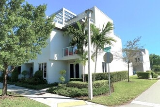 Building Photo - 6482 NW 103rd Psge