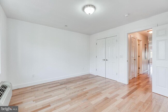 Building Photo - 4122 Haverford Ave