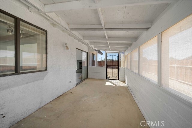 Building Photo - 21690 Everett Dr