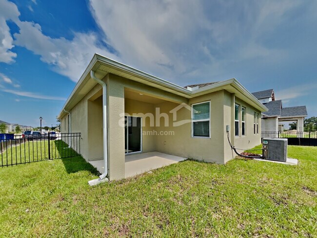 Building Photo - 3113 Artemisia Ln