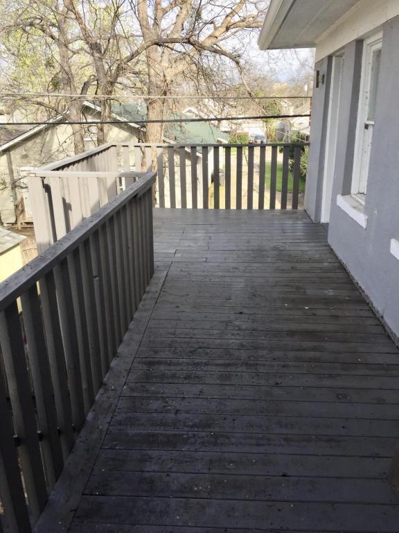 Building Photo - 1419 Hurley Ave