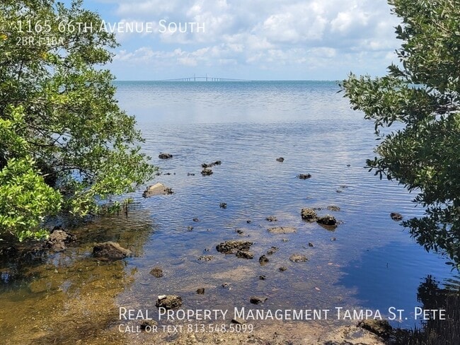 Building Photo - OUTSTANDING ST PETERSBURG POOL HOME AVAILA...