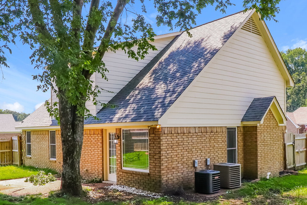 Building Photo - 15 Cypress Grove Cove