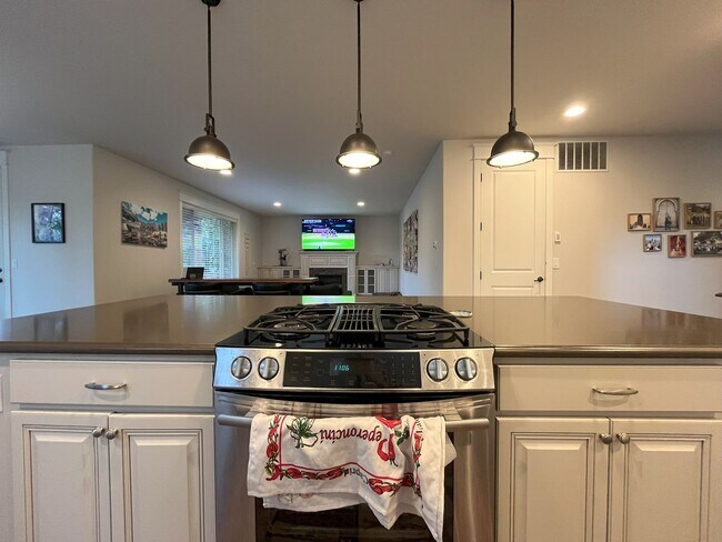 Building Photo - Spacious Corner-Lot Home with Three Levels...