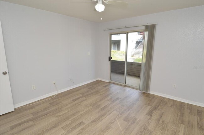 Building Photo - 10263 Gandy Blvd N