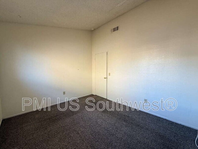 Building Photo - 364 Rio Grande Ct