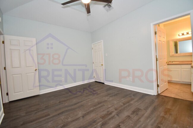 Building Photo - 3 Bed, 2 Bath Home in Ruston!