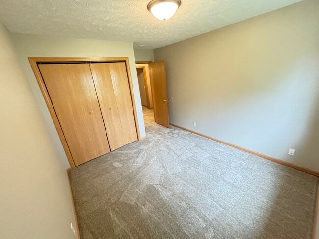 Building Photo - 1024 Donnie Ct