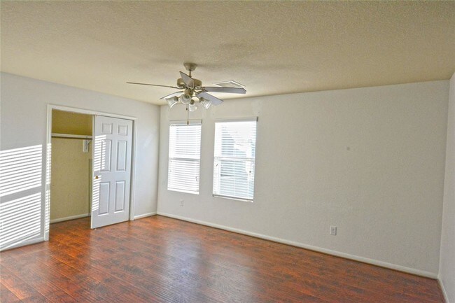 Building Photo - 18339 All Oak Trail