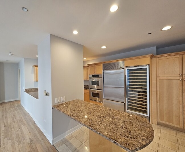 Building Photo - 415 E North Water St