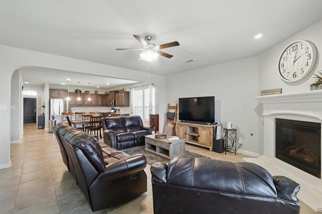 Building Photo - 540 Lindisfarne Ln