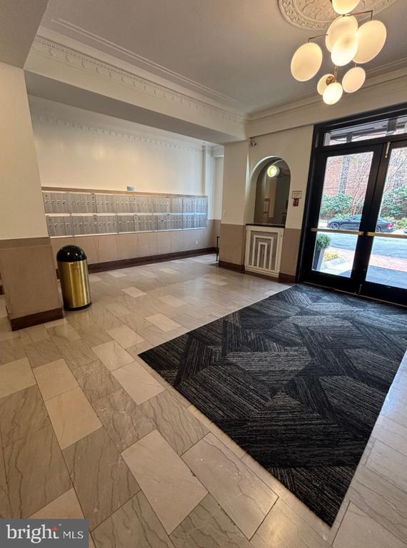 Building Photo - 1010 25th St NW