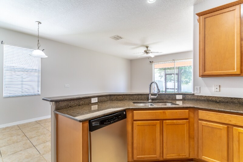 Building Photo - 2600 Deansgate Ct