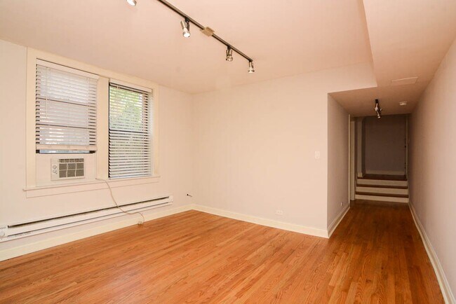 Building Photo - 2328 N Rockwell St