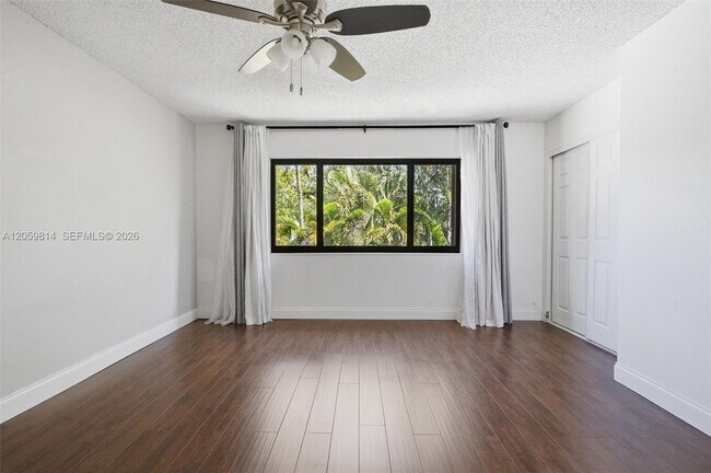 Building Photo - 2950 NW 106th Ave