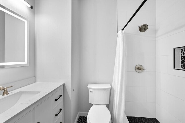 Building Photo - 7531 Oakwood Canyon Dr