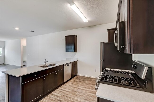 Building Photo - 7420 Tonka Ln