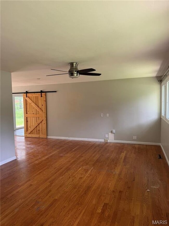 Building Photo - 709 Elkington Ln