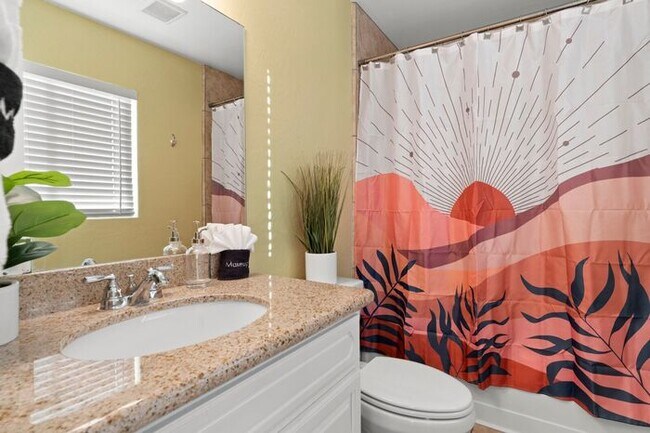 Building Photo - UN-FURNISHED!! 3 Bedroom/ 2Bath in Heart of Scottsdale!!