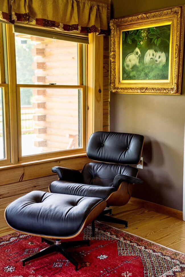 Building Photo - 7223 Ferry Rd