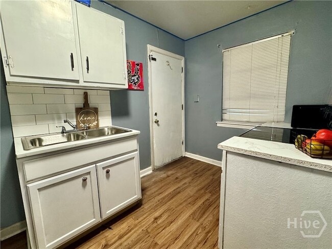 Building Photo - 12439 Largo Dr