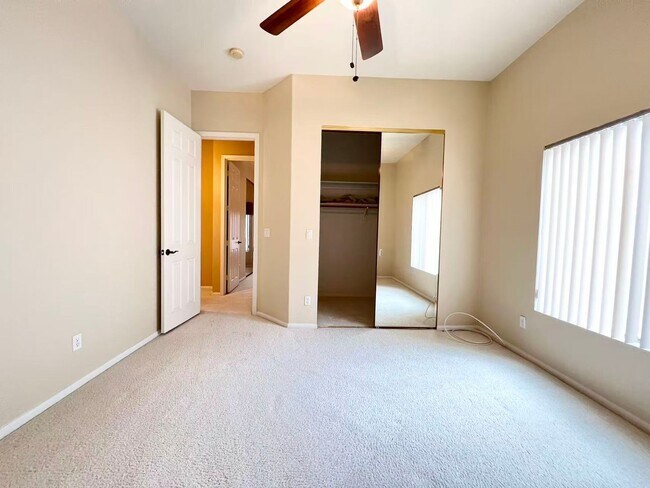 Building Photo - 2105 Eaglepath Cir