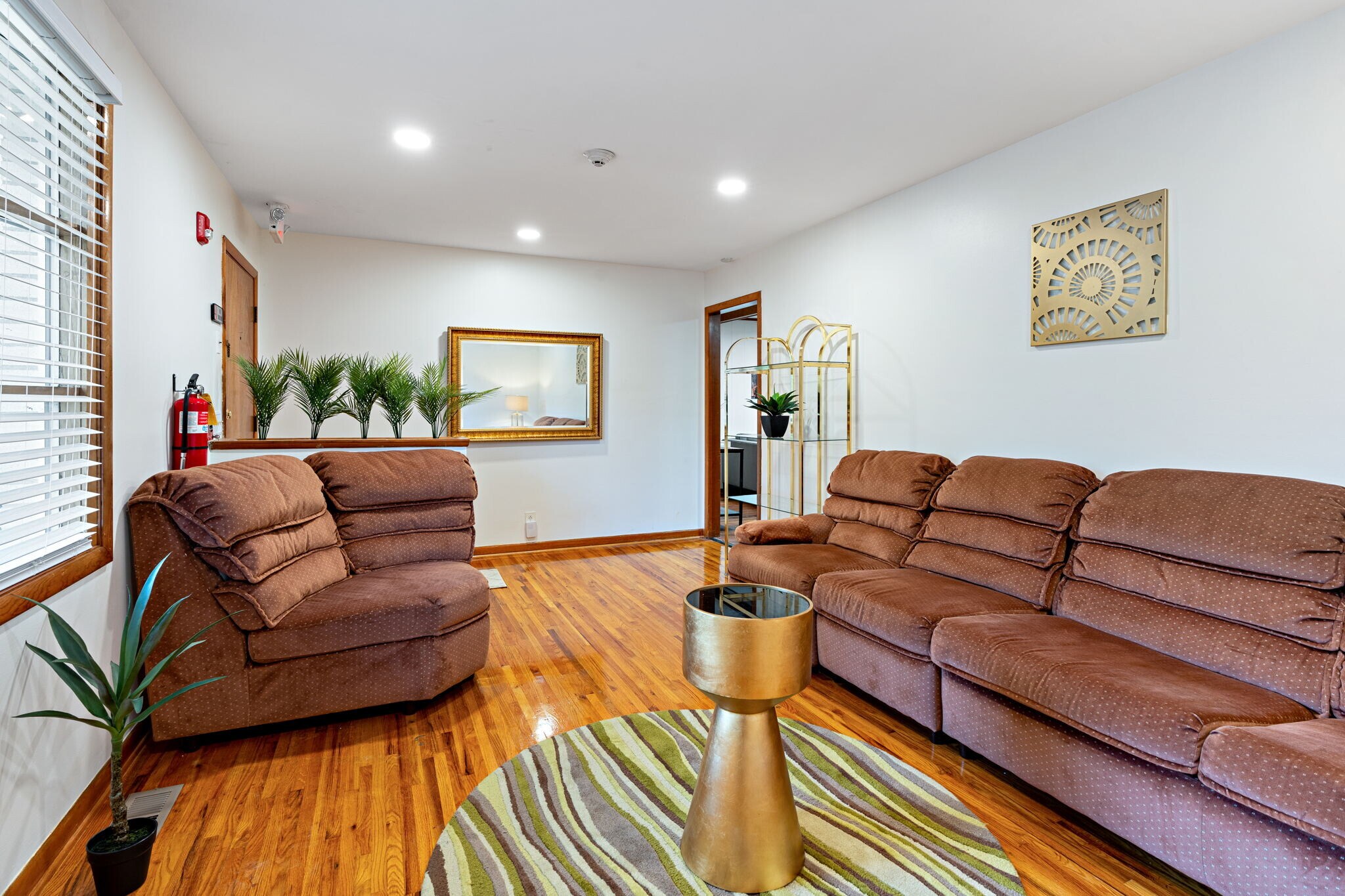 Front sitting room - 701 Revels Dr