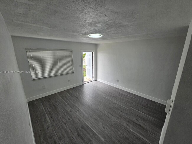 Building Photo - 1020 Opa-locka Blvd