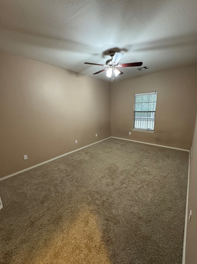 Building Photo - 4501 N Youngs Blvd