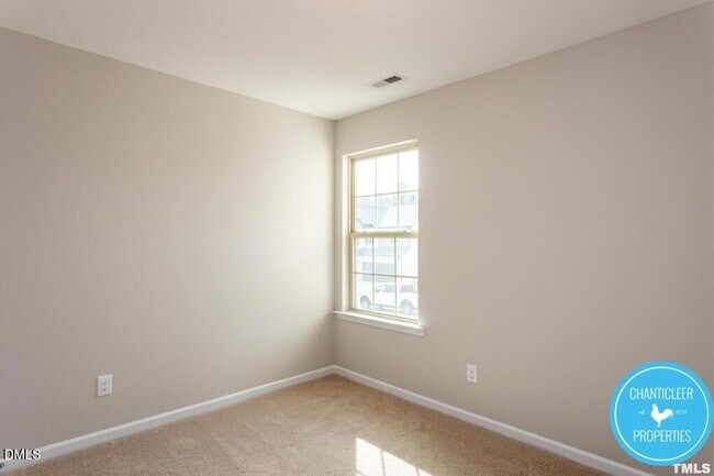 Building Photo - 6729 Hardwick Ln