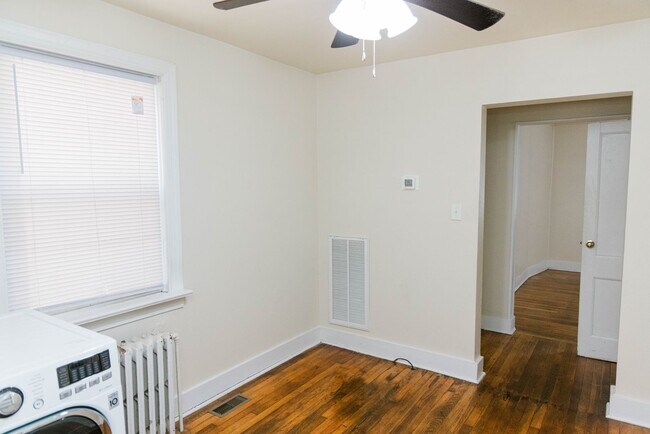 Building Photo - 1518 Porter St