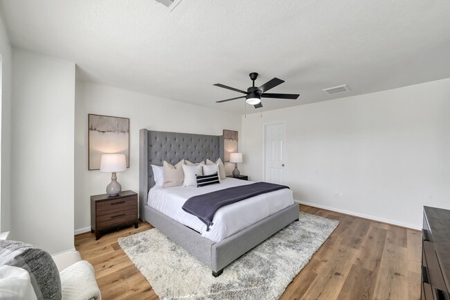 Building Photo - 15902 Arapaho Bend Ln