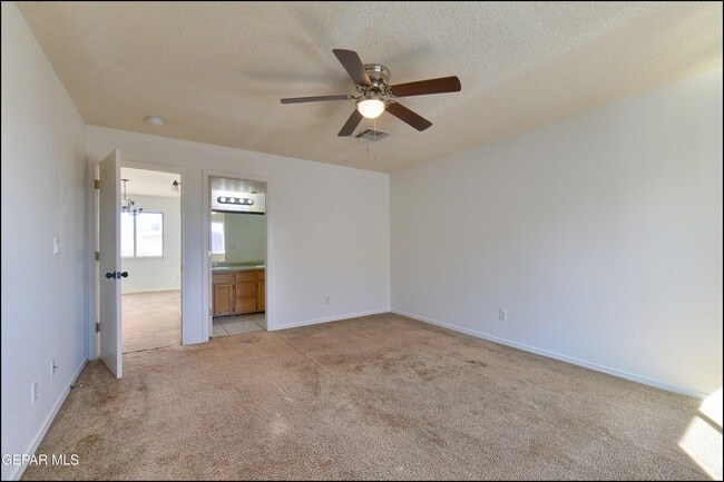 Building Photo - 5568 Rick Husband Dr